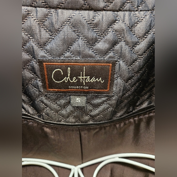 Cole Haan trench coat - Picture 4 of 15